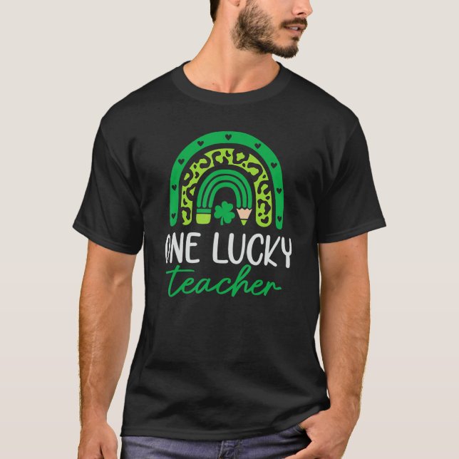 Camiseta One Lucky Teacher Shirt Rainbow Teacher St Patrick (Frente)