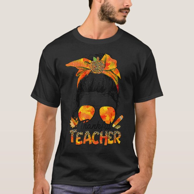 Camiseta One Thankful Teacher Leopard Messy Bun Thanksgivin (Frente)