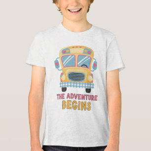 Camiseta Ônibus Escolar A Aventura Começa De Volta à Escola