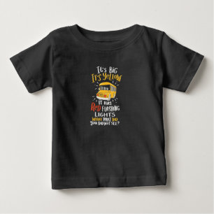 Camiseta Ônibus Escolar É Grande E Amarelo
