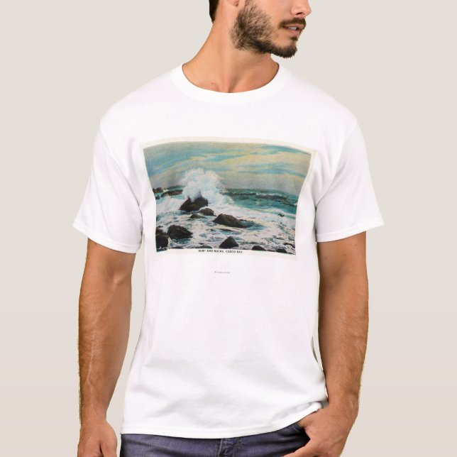 Camiseta Opinião da baía de Casco do surf e das rochas (Frente)