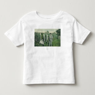 Camiseta Opinião os pescadores com a captura perto de Fitc