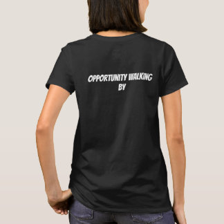 Camiseta oportunidade passando