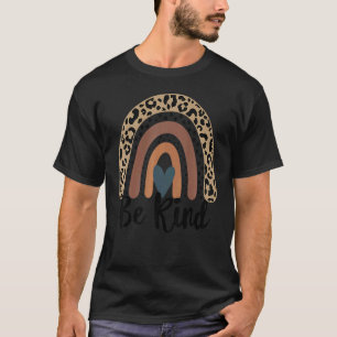 Camiseta Orange Be Kind Tee Leopard boho arco-íris dia