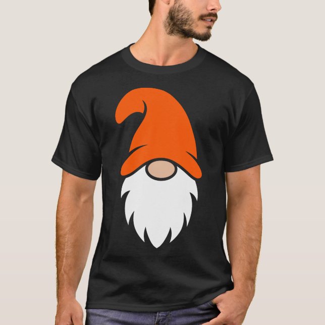 Camiseta Orange Hat Christmas Gnome (Frente)