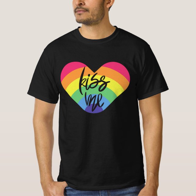 Camiseta Orgulho, beije-me. O amor é justo. (Frente)