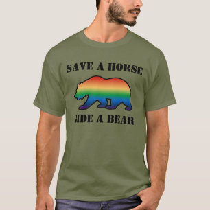 Camiseta Orgulho de gay Urso Salva Um Urso De Cavalo