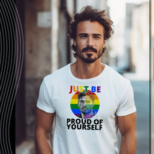 Camiseta Orgulho de si mesmo - Homem Hispânico Orgulho gay