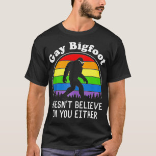 Camiseta Orgulho gay Funny Gay Bigfoot Rainbow Retr Sasquat