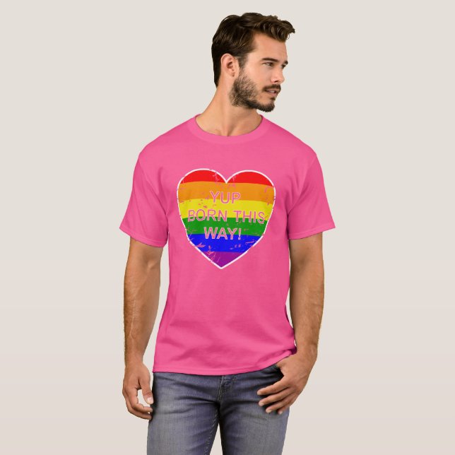 Camiseta Orgulho gay Rainbow Flag Heart Yup Nascer This Way (Frente Completa)