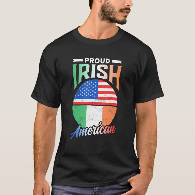 Camiseta Orgulho Irlandês Americano Roots Ireland Family Us (Frente)