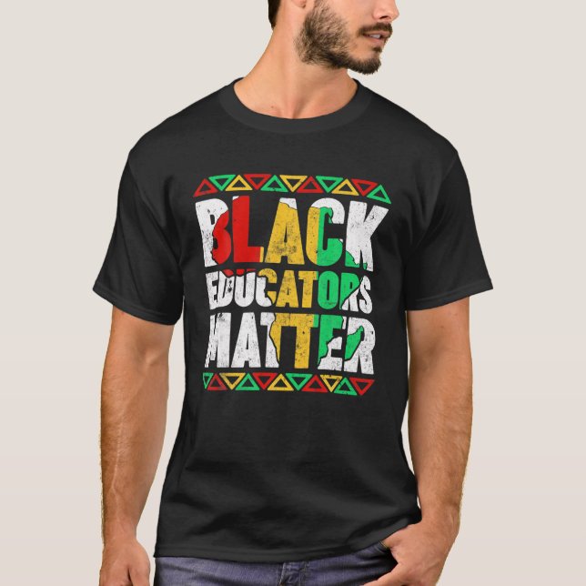 Camiseta Orgulho Preto Os Educadores Importam-Se Com A Hist (Frente)