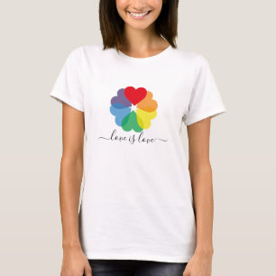 Camiseta Orgulho Rainbow Hearts
