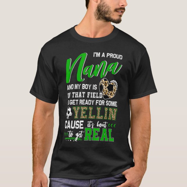 Camiseta Orgulhosa Combinação da Família de Futebol de Nana (Frente)
