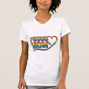 Camiseta Orgulhosa Mãe Coração Arco-Íris Design de Gravação