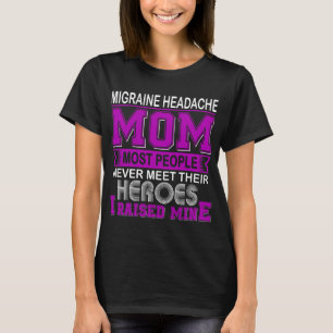 Camiseta Orgulhosa Mãe de Dor de Cabeça por Enxaqueca Eu Le