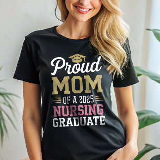 Camiseta Orgulhosa Mãe de uma Classe de Formando de Enferma
