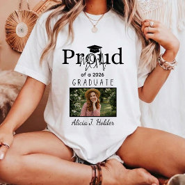 Camiseta Orgulhosa MÃE Graduada 2026 presente de formatura