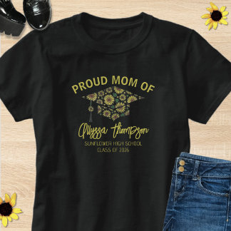 Camiseta Orgulhosa Mãe Turma de 2026 Graduada Preto e Amare