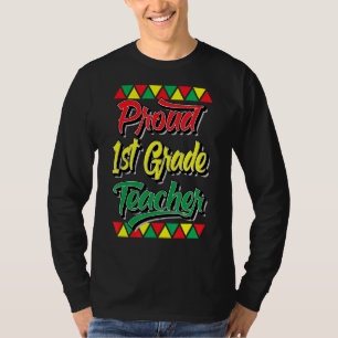 Camiseta Orgulhosa Primeira Professora da Classe 11rua Hist