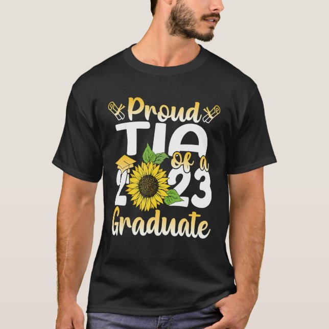 Camiseta Orgulhosa Tia De Uma Classe De Mais velho 23 Su De (Frente)