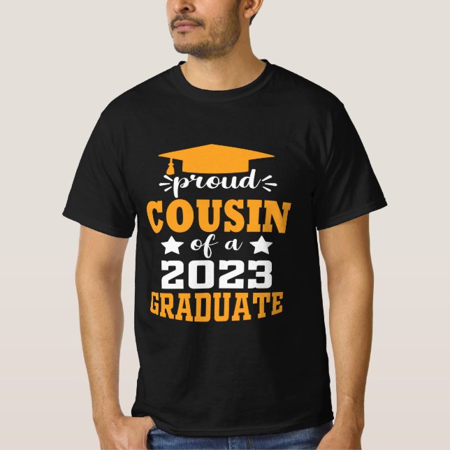 Camiseta Orgulhoso COUSIN de uma Classe Moderna do Formando (Frente)