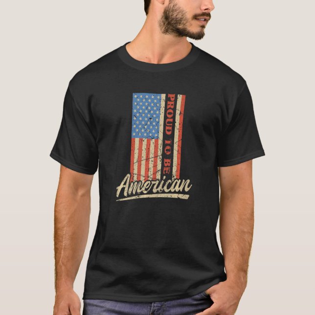 Camiseta Orgulhoso De Ser Uma Bandeira Patriótica Americana (Frente)