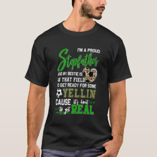 Camiseta Orgulhoso Futebol Stepdad Família de Futebol Corre