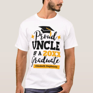 Camiseta Orgulhoso Tio 2022 formando de boné preto de ouro