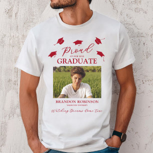 Camiseta Orgulhosos da foto de nossa graduada de 2026