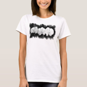 Camiseta Orquídeas elegantes em preto e branco em aquarela