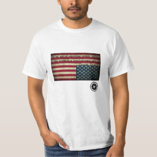 Camiseta Orwell 1984: Em uma idade do engano universal