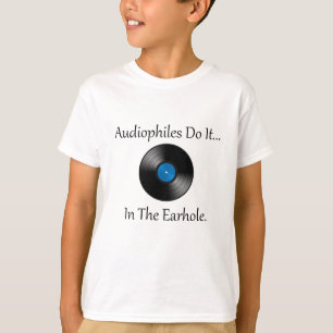 Camiseta Os Audiófilos Fazem... Na Terra.