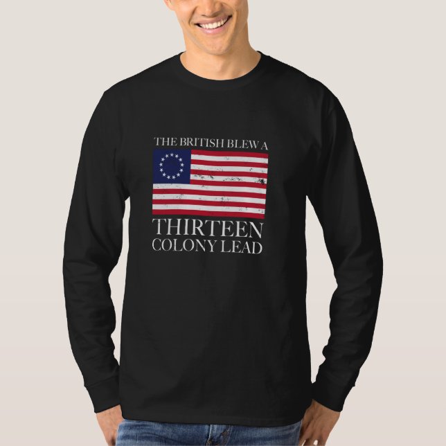 Camiseta Os Britânicos Explodiram Uma Colônia De Treze Lide (Frente)