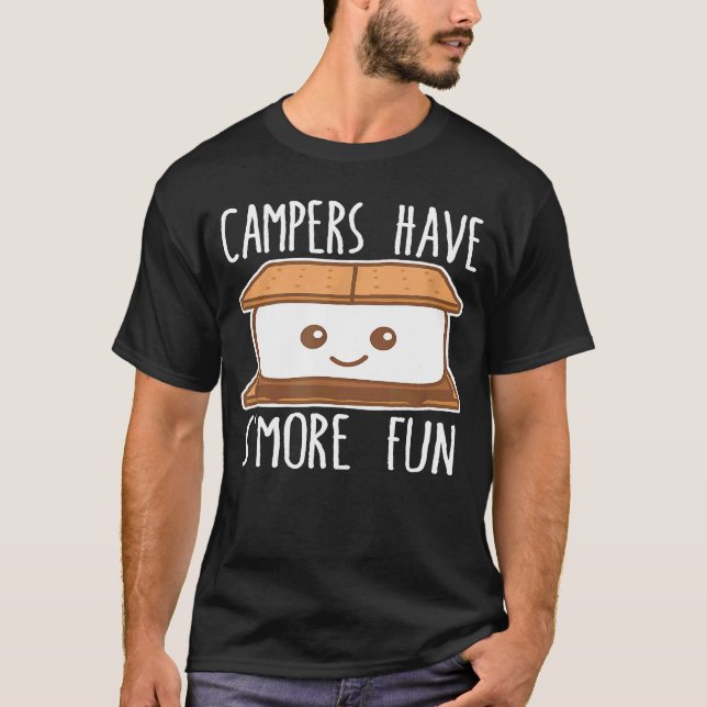 Camiseta Os Campos Têm Mais Diversão Engraçada Acampamento  (Frente)