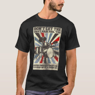 Camiseta Os Homens Não Deixam A Cabelo Da Cinza Te Enganar.