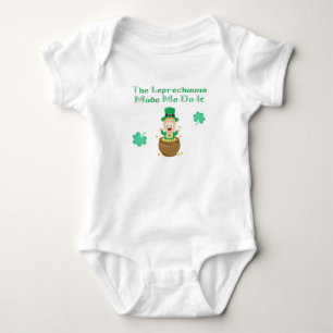 Camiseta Os Leprechauns fizeram-me fazê-lo
