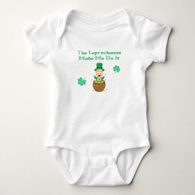 Camiseta Os Leprechauns fizeram-me fazê-lo (Frente)