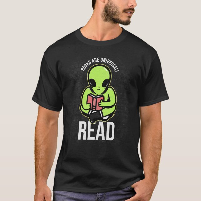 Camiseta Os Livros São Universais E Engraçados Universo (Frente)