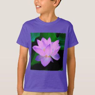 Camiseta os lótus molham o amor nupcial da esperança da paz