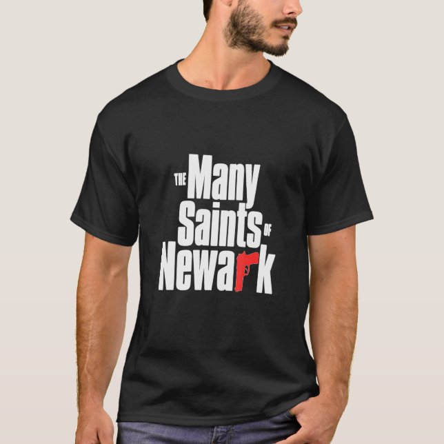 Camiseta Os Muitos Santos Da Newark Essenciais (Frente)