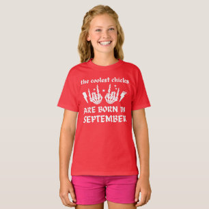 CAMISETA OS PINTINHOS MAIS FRACOS SÃO NASCERES NO DE SETEM