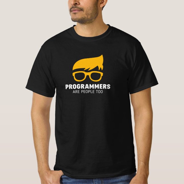 Camiseta Os Programadores São Pessoas Muito Relacionáveis (Frente)