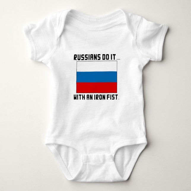 Camiseta Os Russos Fazem... Com Punho De Ferro (Frente)