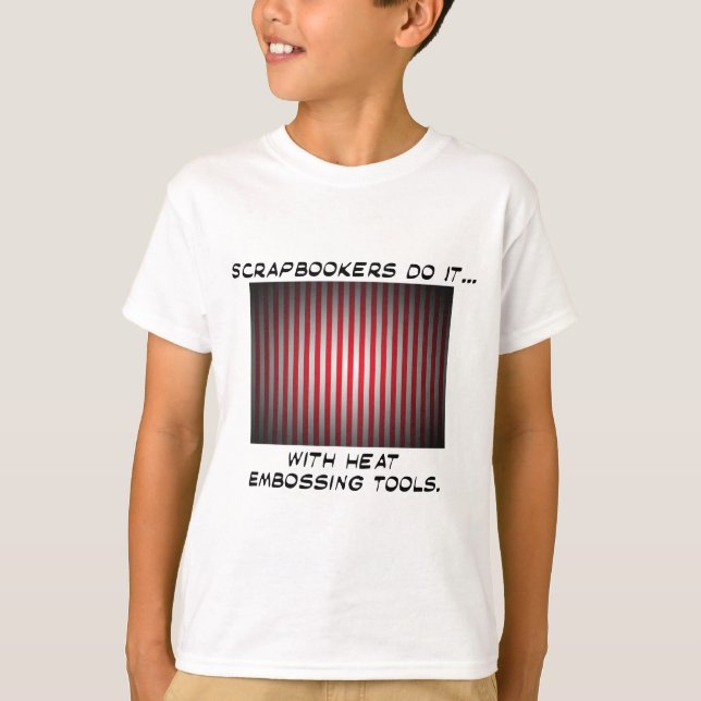 Camiseta Os Scrapbookers Fazem... Com Ferramentas de Estamp (Frente)