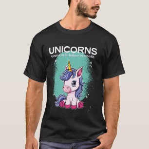 Camiseta Os Unicórnios Nos Lembram de Acreditar no Encanto
