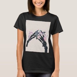 Camiseta Ossos em Flor #3 - Duas Mãos Se Tocando