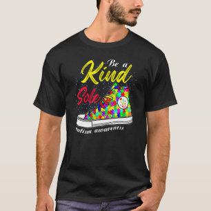 Camiseta Ótimos Sapatos São Uma Alma Gentil Puzzle de Consc