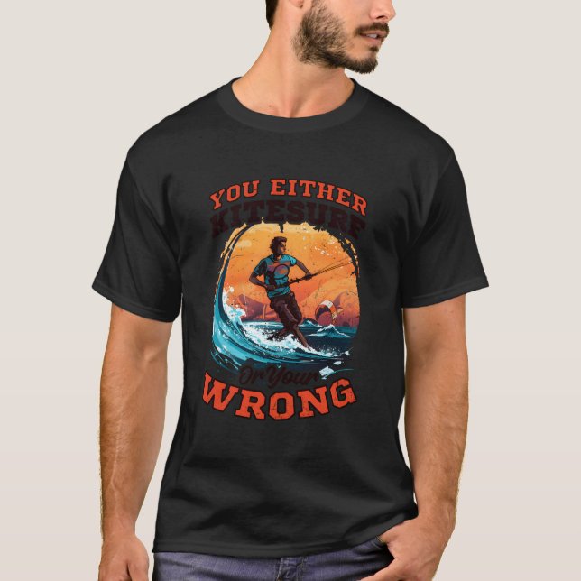 Camiseta Ou Kitesurf Ou Design Kite Errado Surfando (Frente)