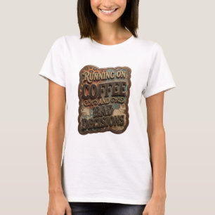 Camiseta Ouro Limpo FUNCIONANDO COM CAFÉ E DECISÕES RUINS v